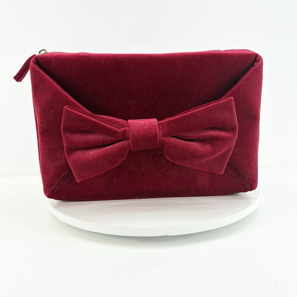 2024 Estee Lauder Red Velvet Limited Ed Holiday Beauty Box CASE ONLY‎ Bow Handle - Picture 4 of 9